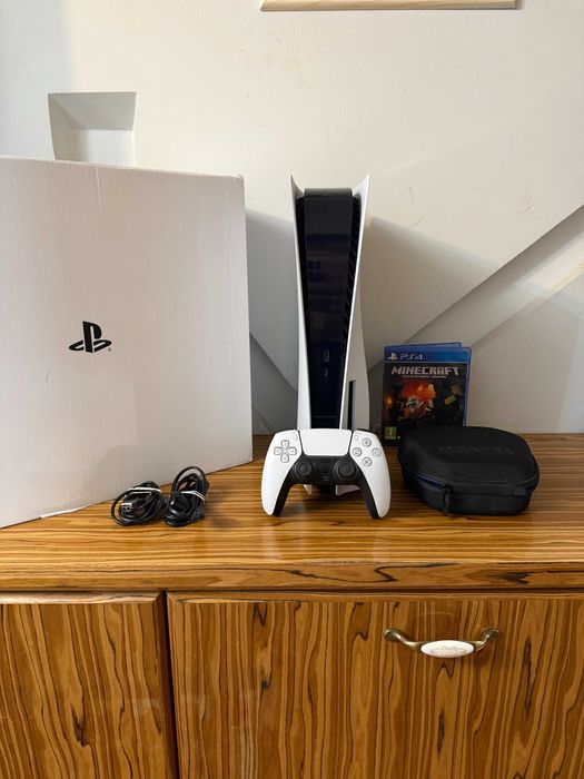 [PS5] Konsola SONY PlayStation 5 z napędem + Pad + Gra Minecraft