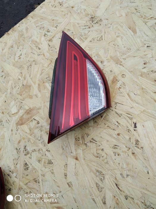 Chrysler usa 200 15-17г левый задний фонарь в крышку bdm92403000