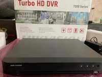 Turbo HD видеорегистратор Hikvision IDS-7204HQHI-M1/S