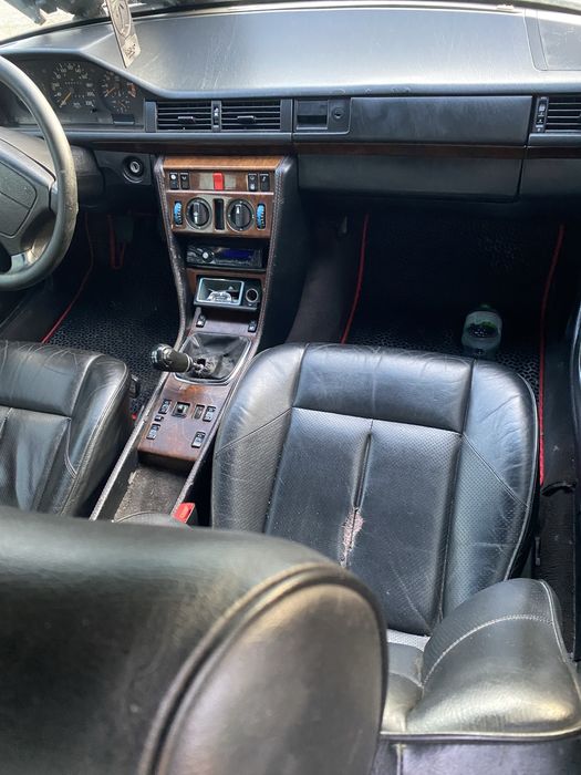 Продам мерс w124 2.3 бензин