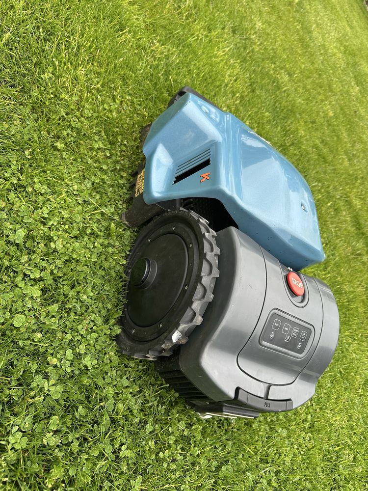 Super cena Robot koszący wiper premium k  1800m2 ambrogio 4.0 basic