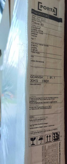 Drzwi wewnętrzne PORTA Vector T prawe 80 białe przylgowe płyta otwor.