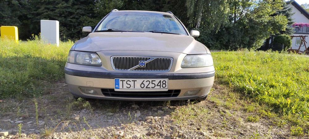 Volvo V70 2.4 D5 163 KM Diesel 2003. Salon Polska