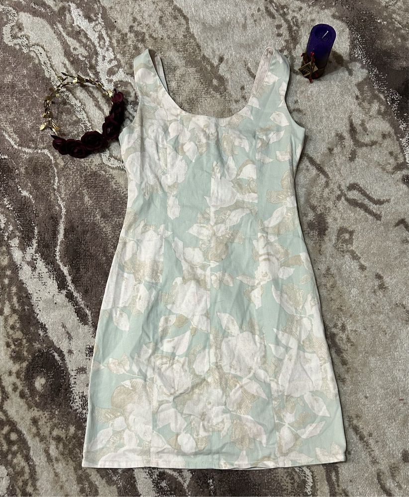Śliczna kobieca jasna sukienka H&M
