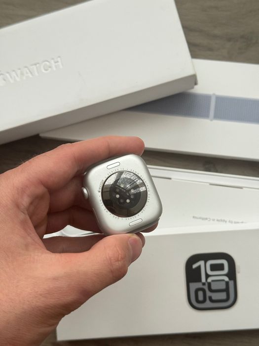 Продам Apple Watch 10 46mm Grey
