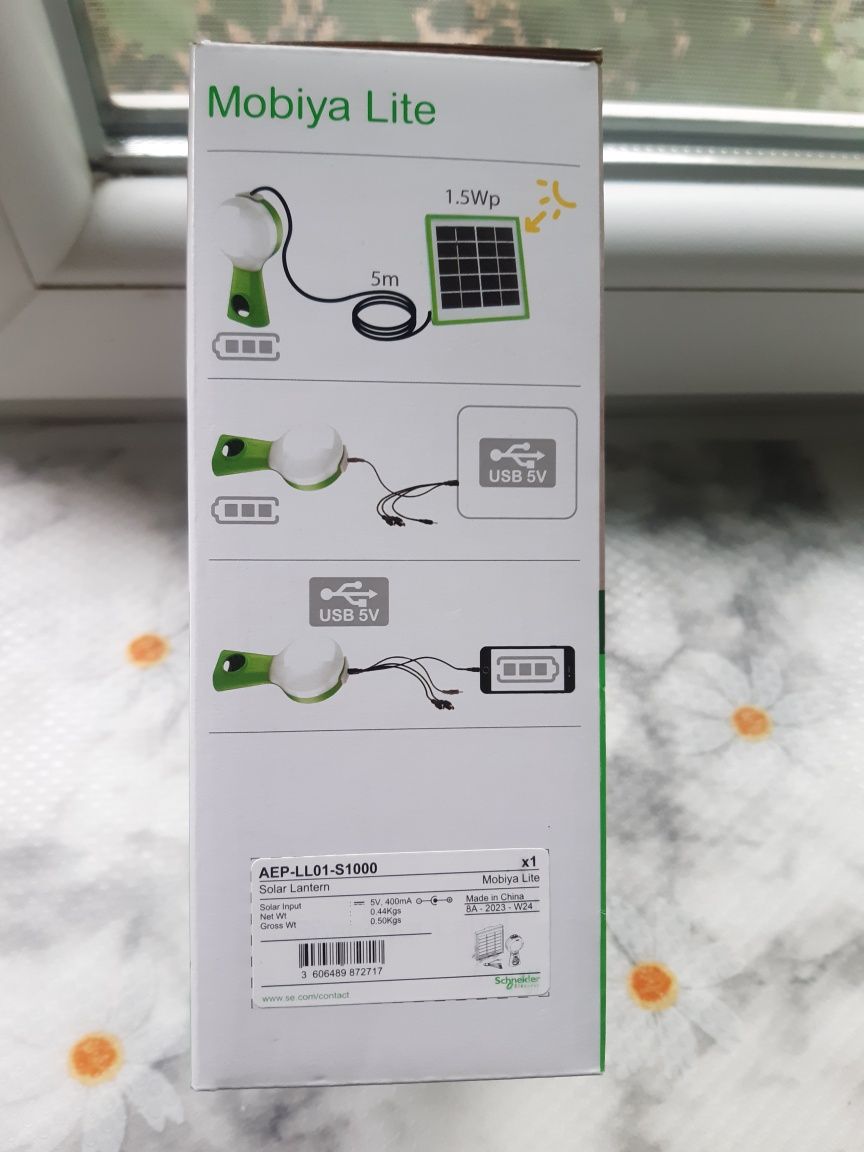 Ліхтар Schneider Mobiya Lite LiFePo4 + панель