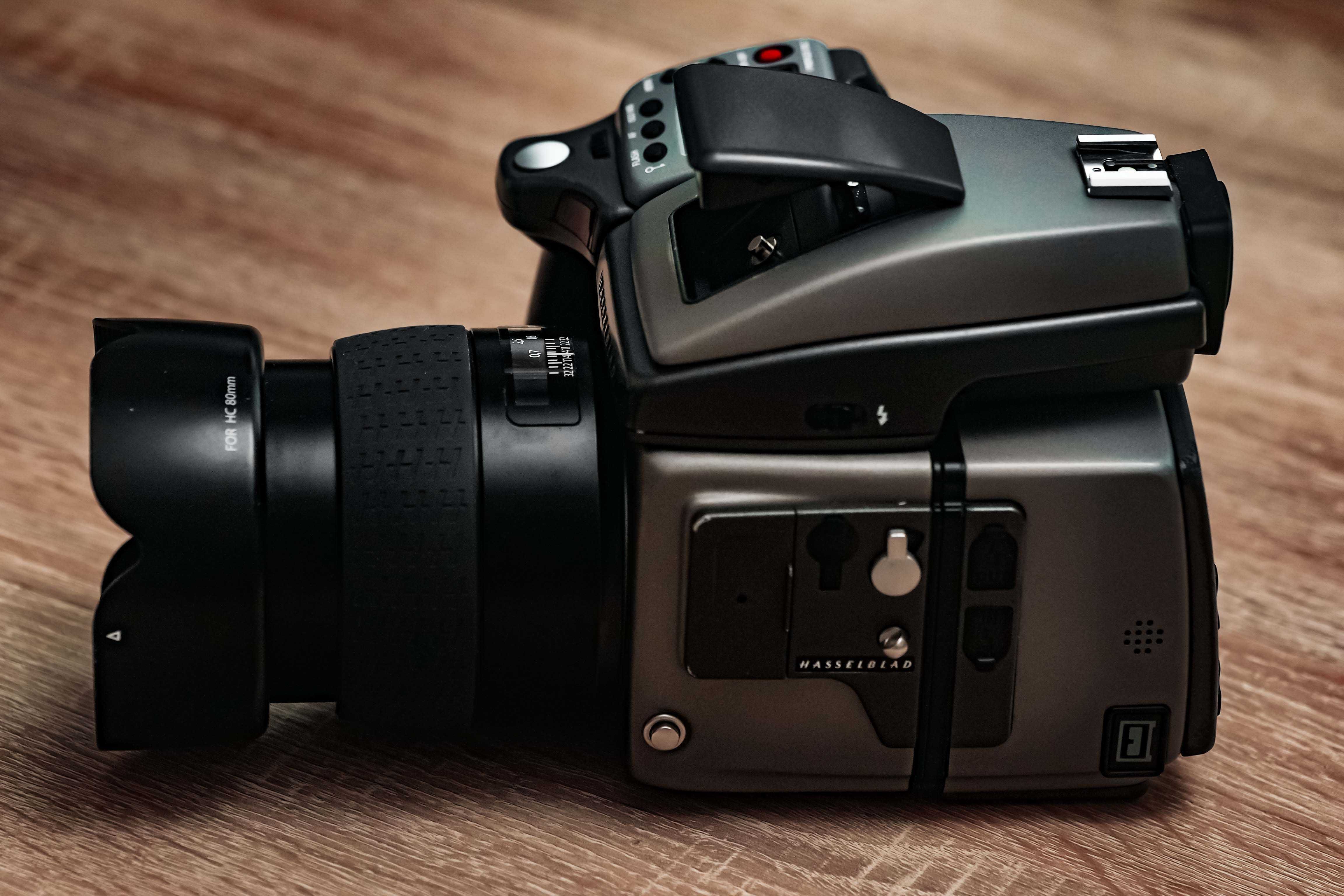 Hasselblad H3D II 50MP кейсом HC80mm