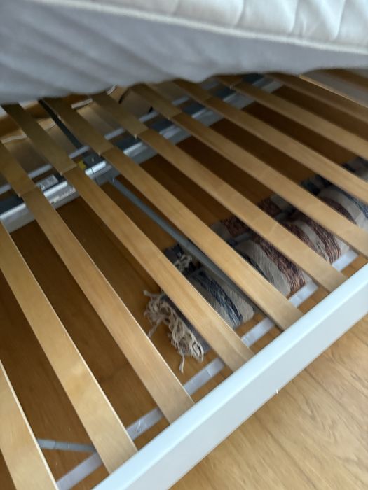 cama “Songesand” + colchão “Hamarvik” ikea 140*200