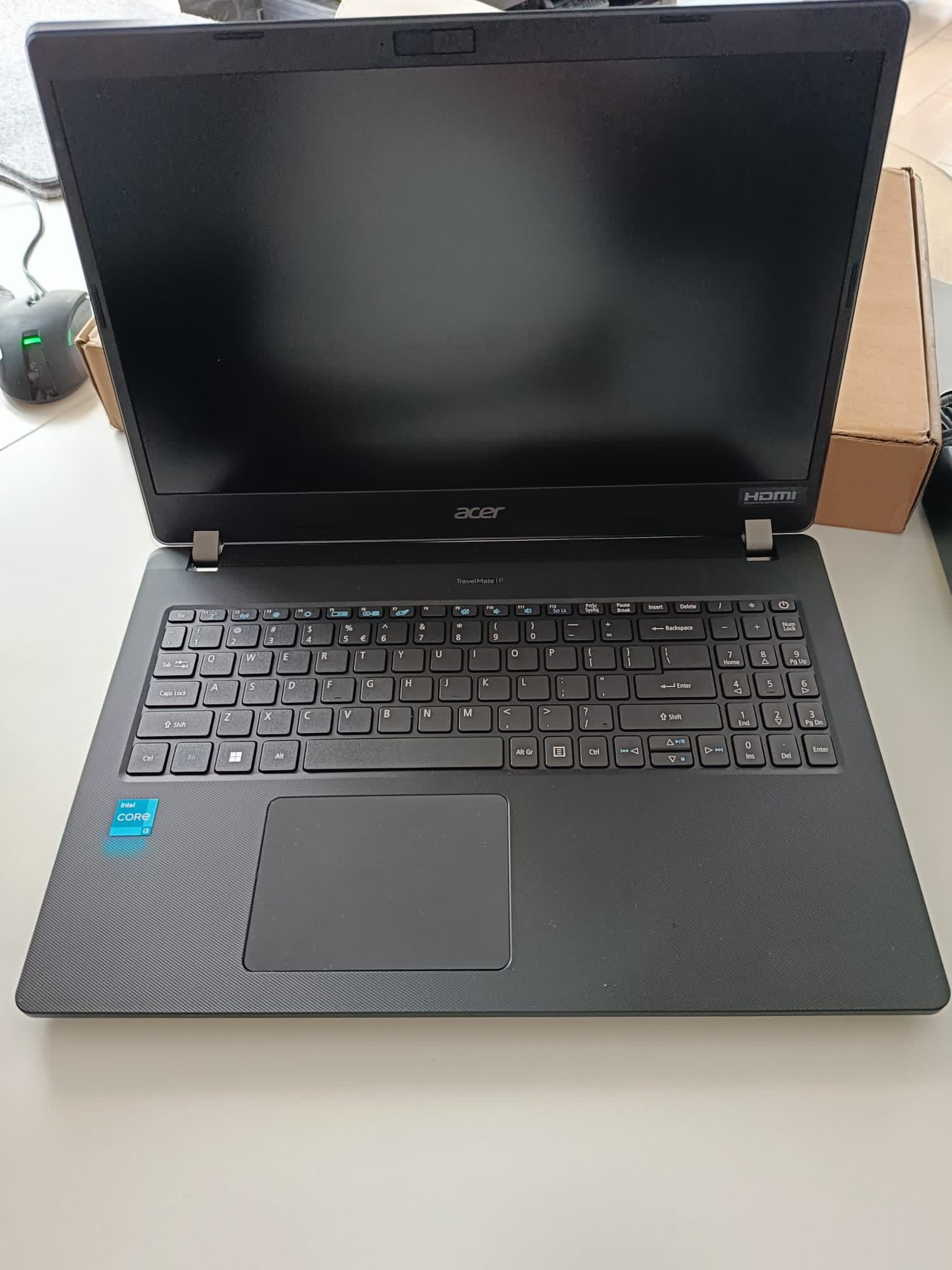 Laptop Acer Travel Mate P2