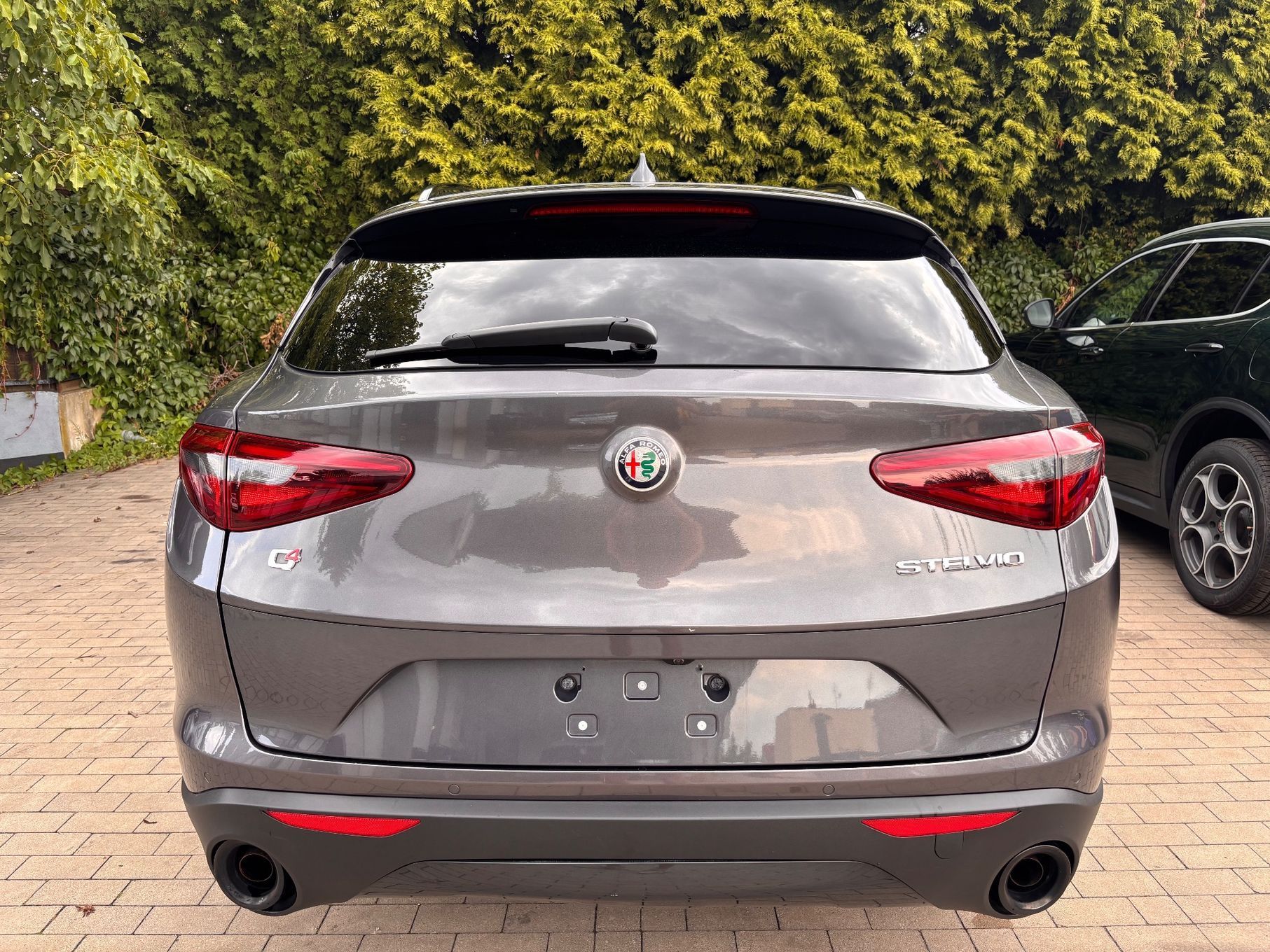 Alfa Romeo Stelvio Posiadam w ofercie różne wersje Alfa Stelvio 2.0 Q4