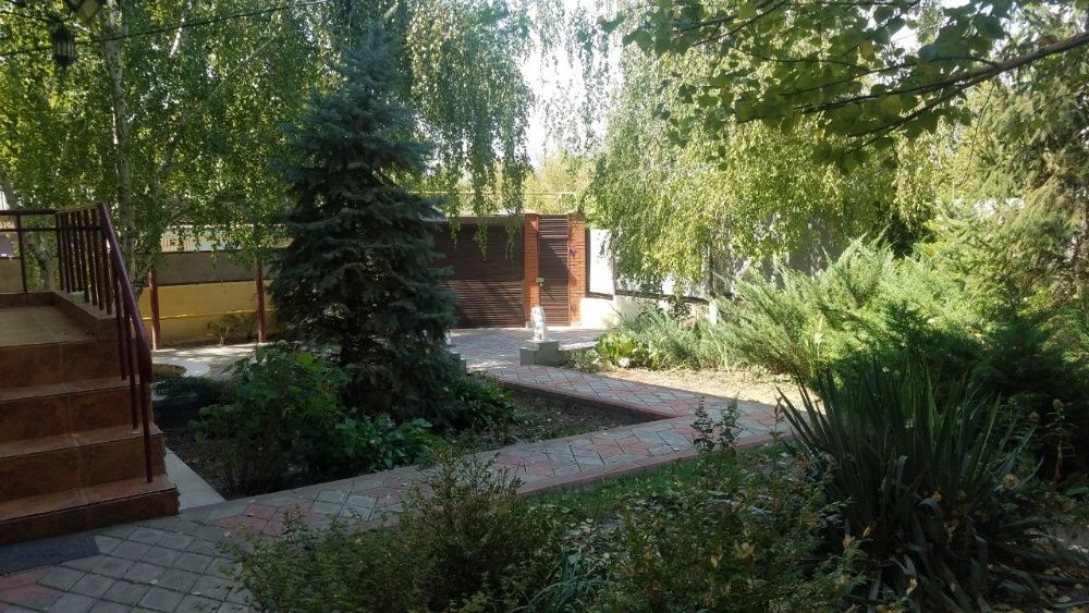 Продам Дом двухэтажный возле стадиона. Измаил