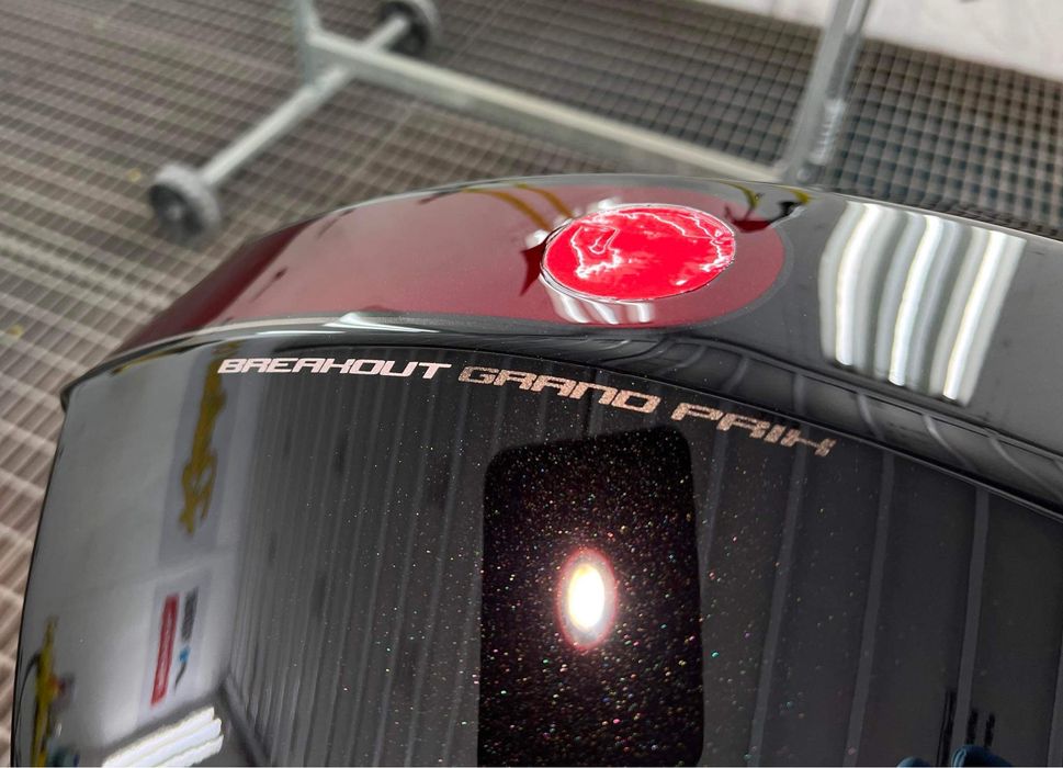 Lakierowanie motocykli, kaskow