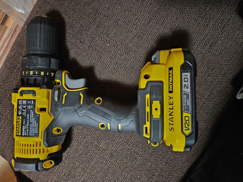 Stanley wkrętarka V20 Fat max + aku 2ah