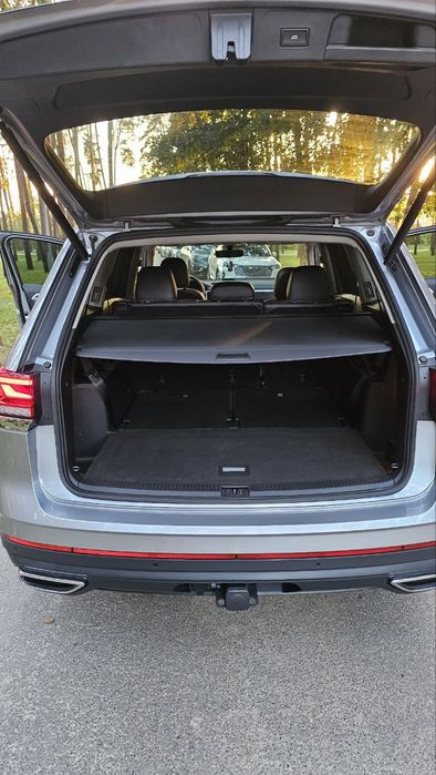 Продам авто VW Atlas 22