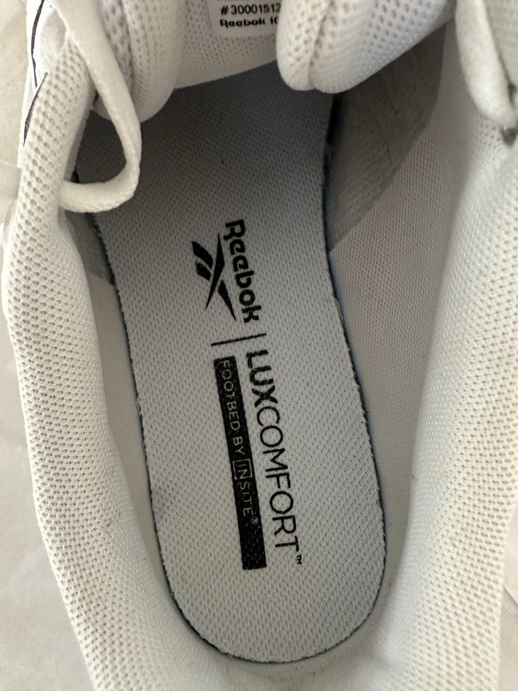 Кросівки reebok розмір39 eur