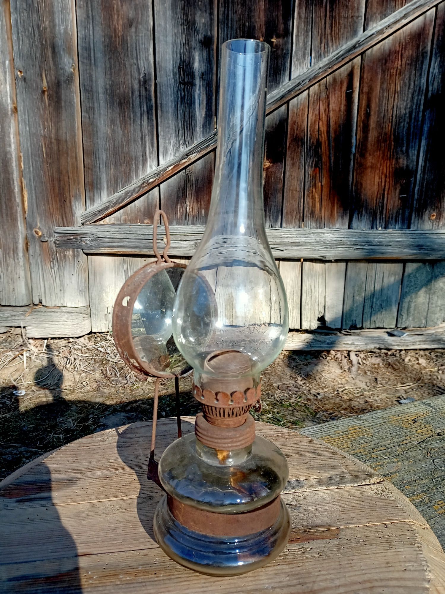 Stara lampa naftowa