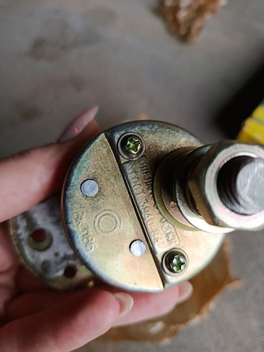 Вимикач маси 24В