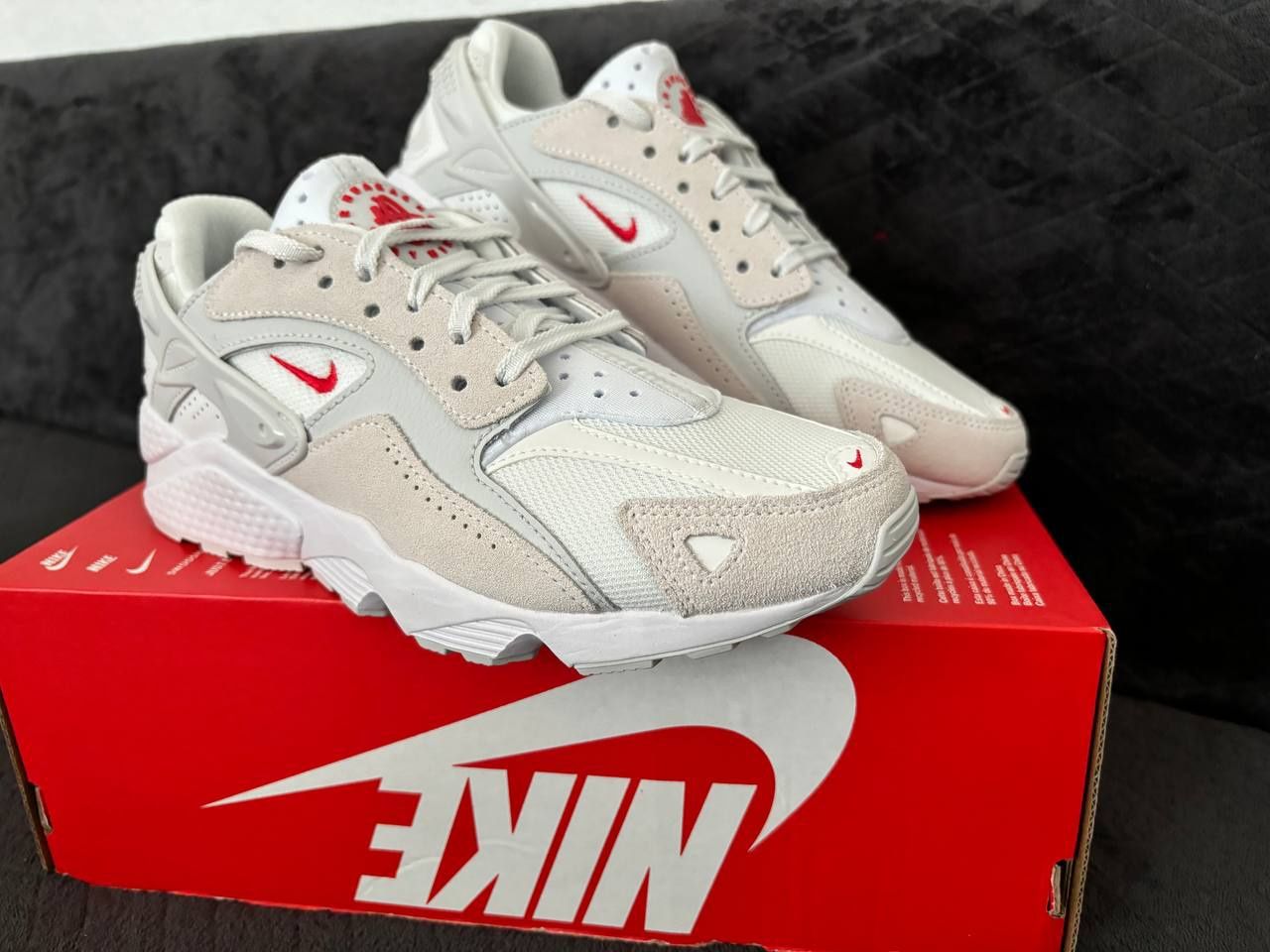 Нові оригінальні Nike Air huarache  runner 39 розміру