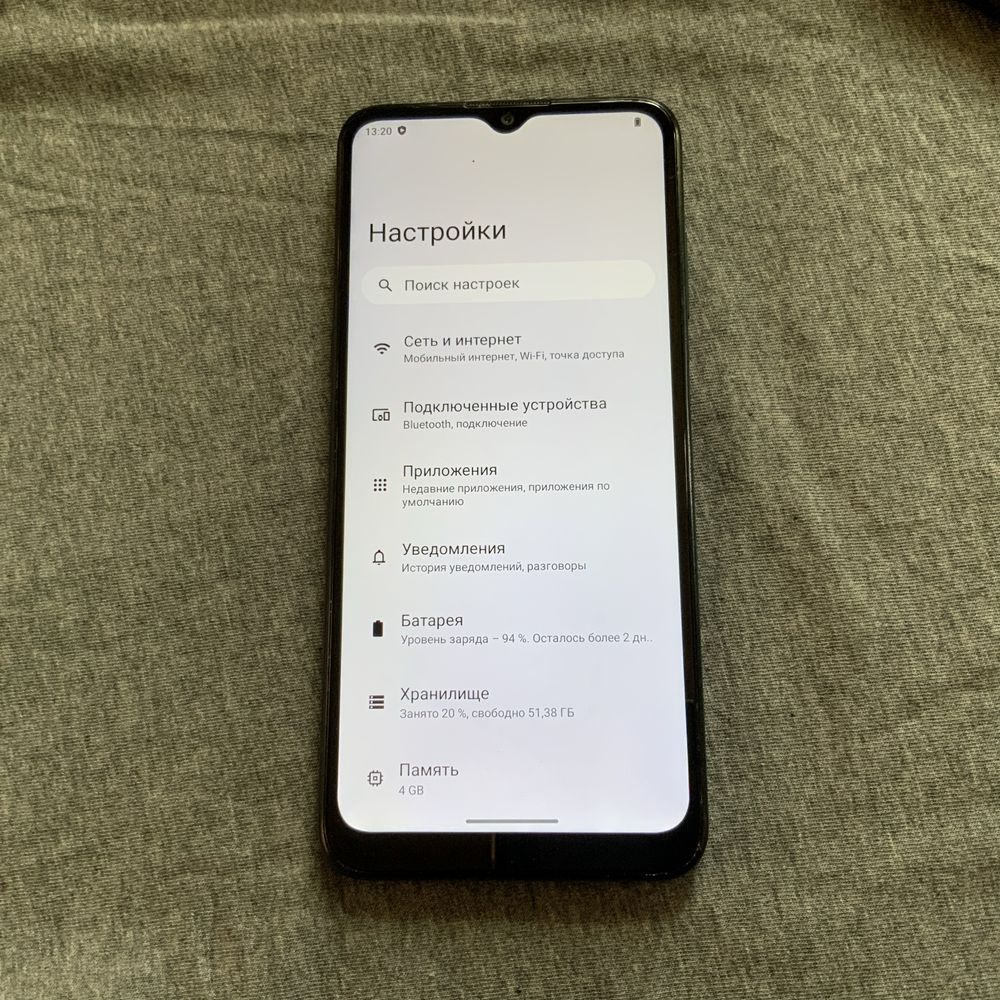 Nokia G21. 4/65Gb В идеале