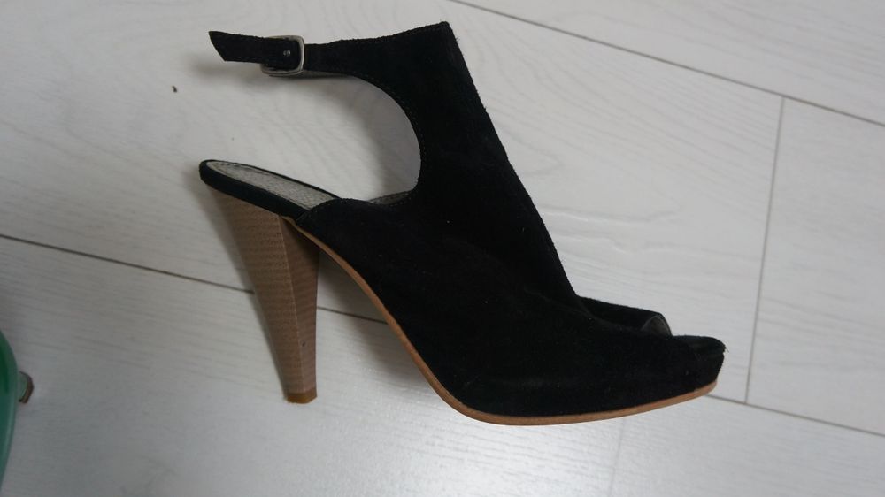 Туфлі шкіряні 38 розмір