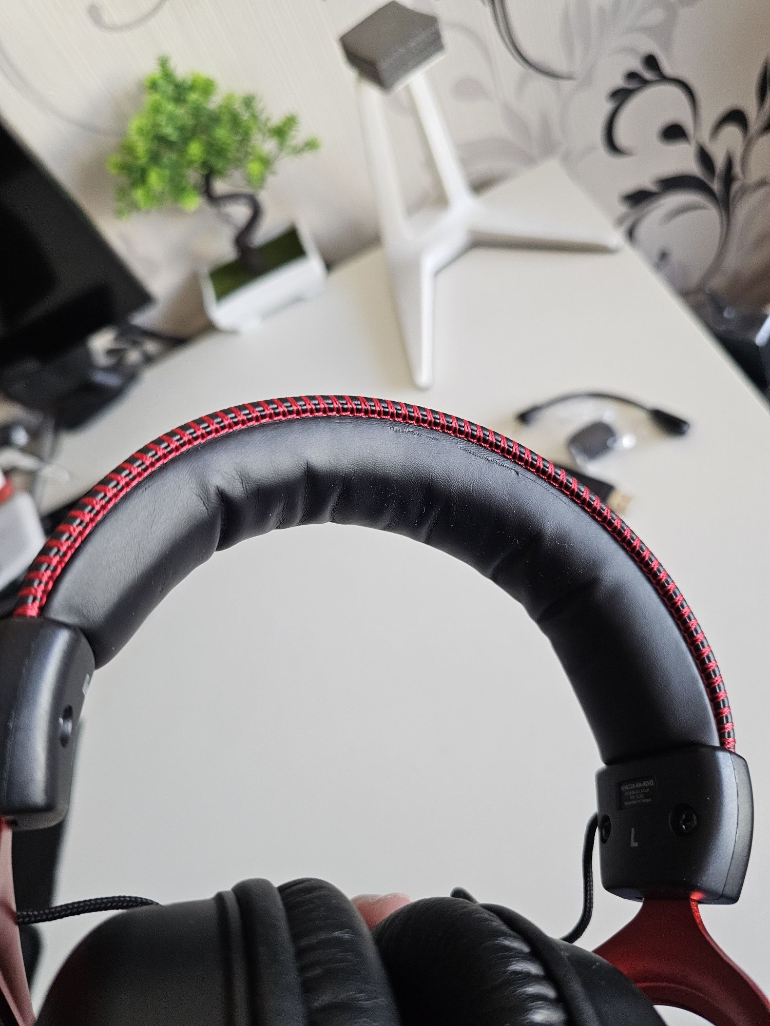 Игрові навушники, гарнітура HyperX Cloud II 2 Wireless Black Red