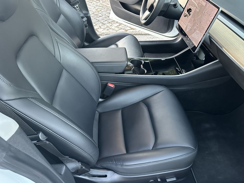 Tesla model 3 standard plus