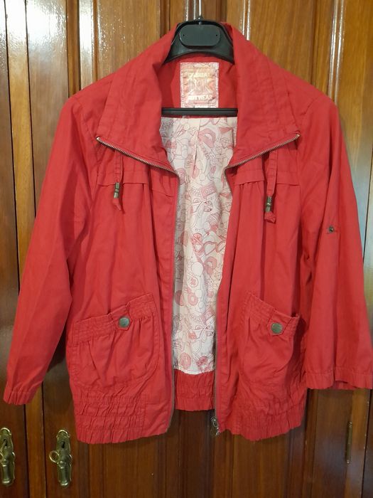 Casaco vermelho tam M
