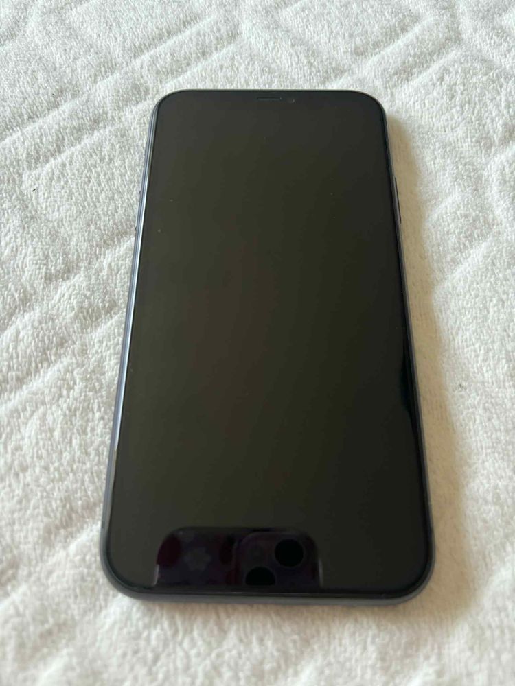 Iphone 11 stan bardzo dobry