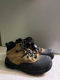 Зимове взуття ( Merel, сноубутси Kamik, Crocs, Decatlon
