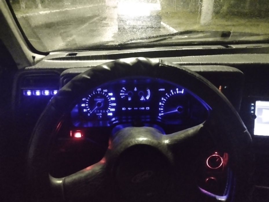 Ford Sierra 2.0 DOHC 1992 ГАЗ/БЕНЗИН