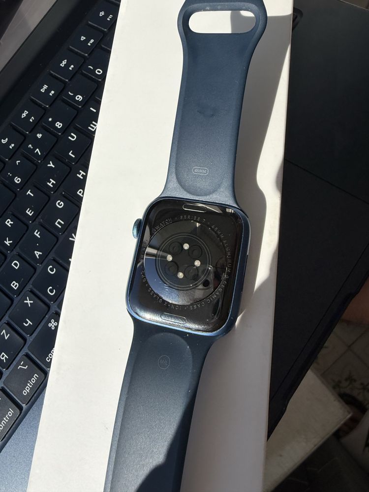 Apple Watch Series 7 Blue Aluminum Case