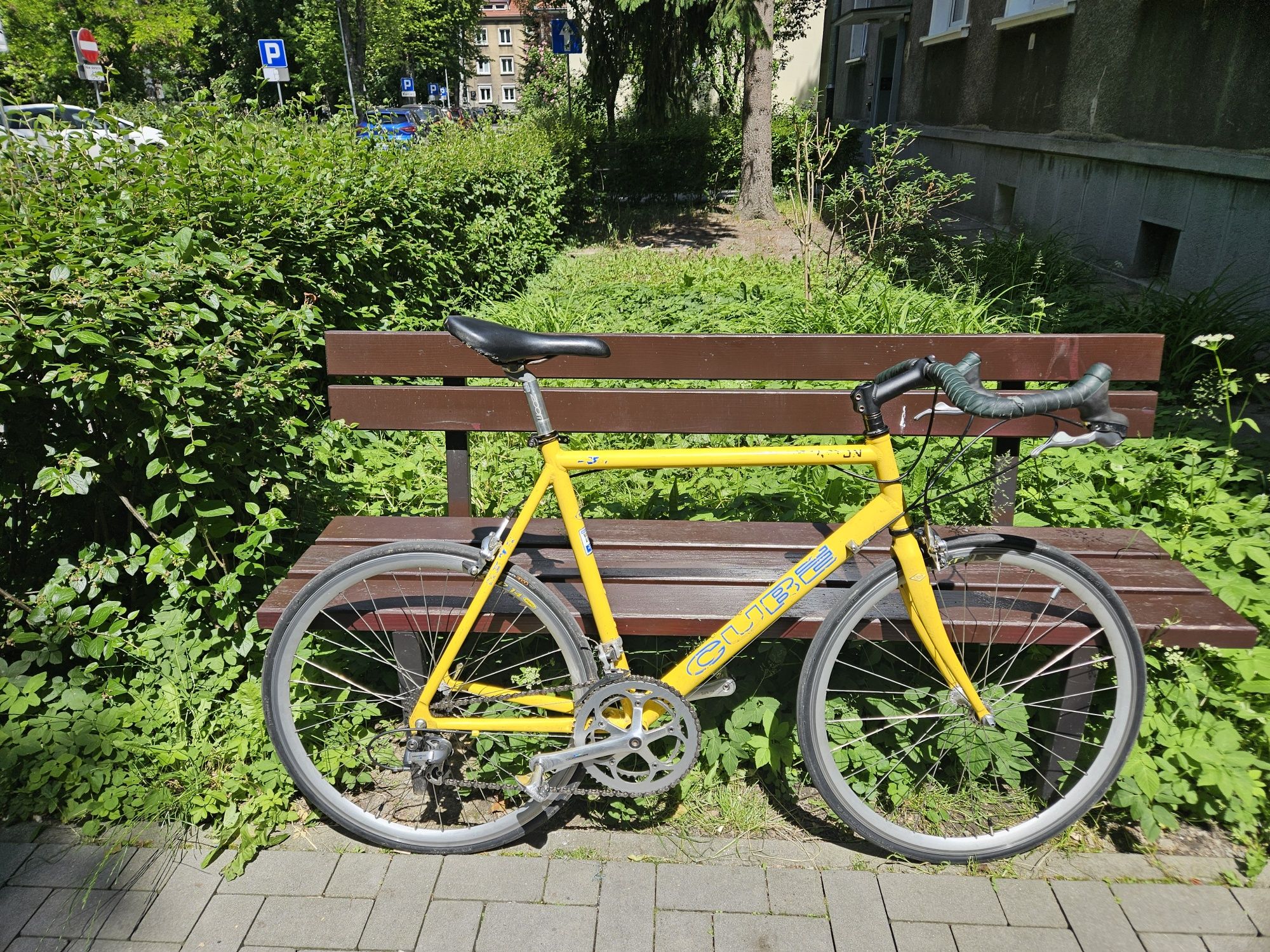 Rower szosowy cube