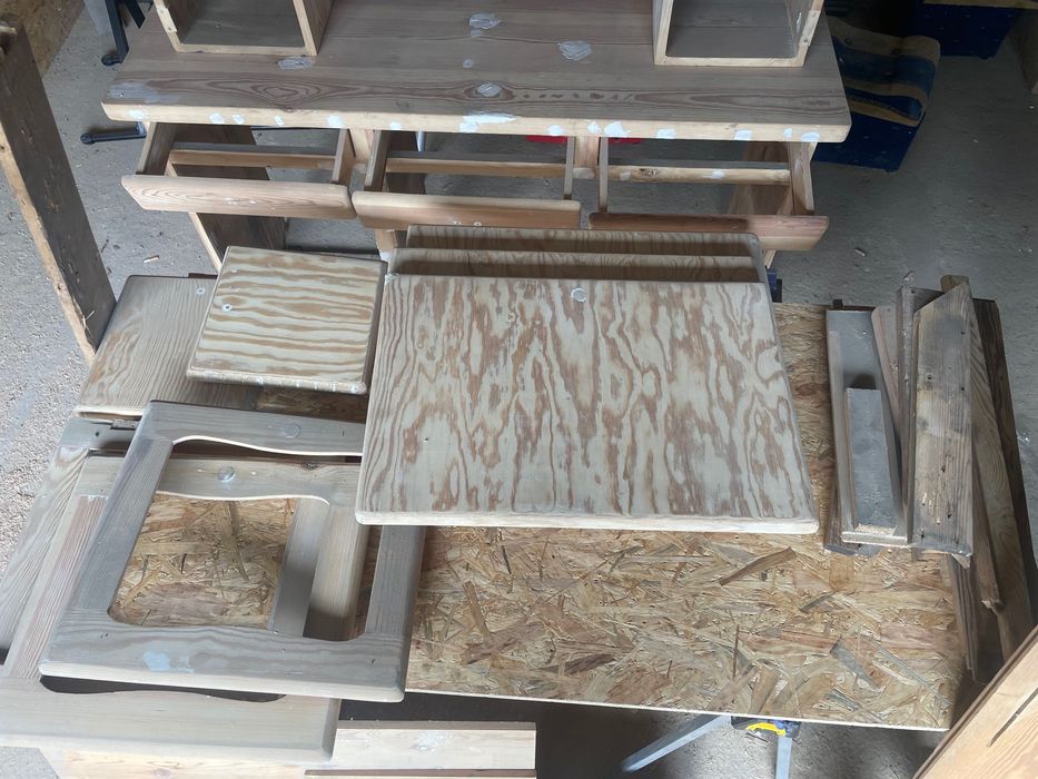 Kredens PRL do dalszej renowacji