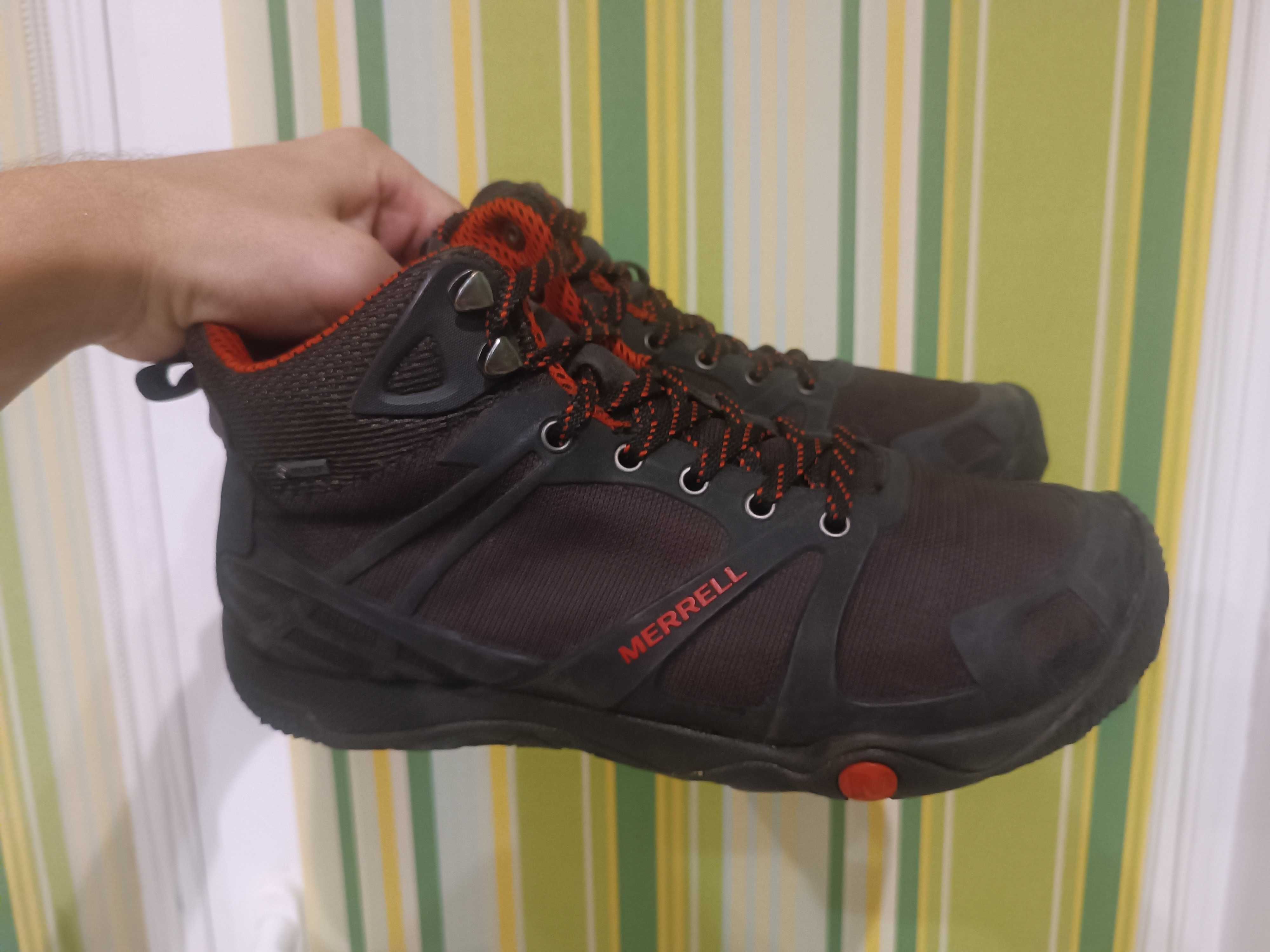 Берцы на лето трекинга полигона Merrell goreTex 44.5 размер 28.5 см