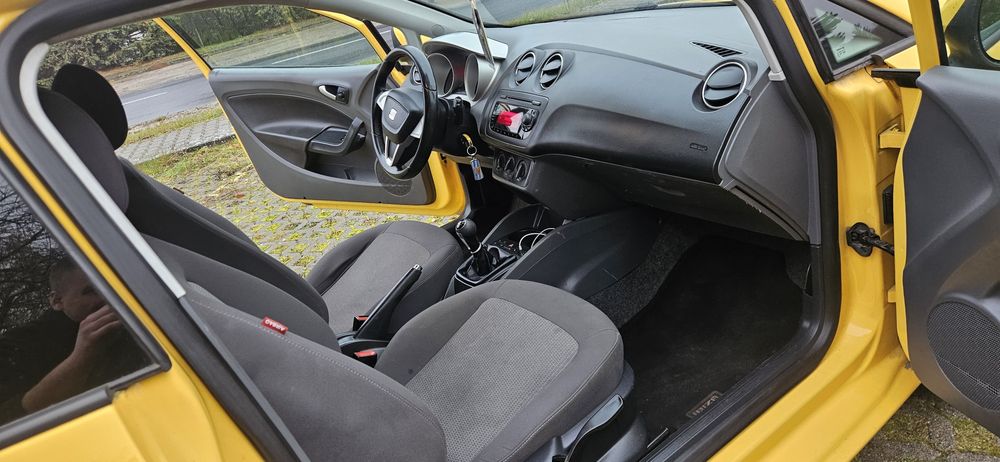 Seat Ibiza 1.2 Hak Czujniki Parkowania Stan Bdb