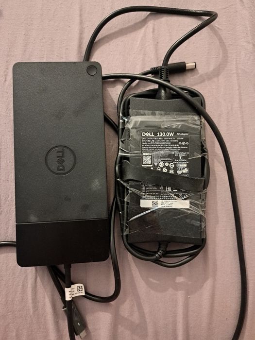 Stacja dokująca dell z zasilaczem i kablem usbc