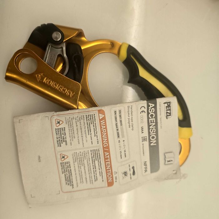 Przyrząd zaciskowy małpa Petzl – Ascension