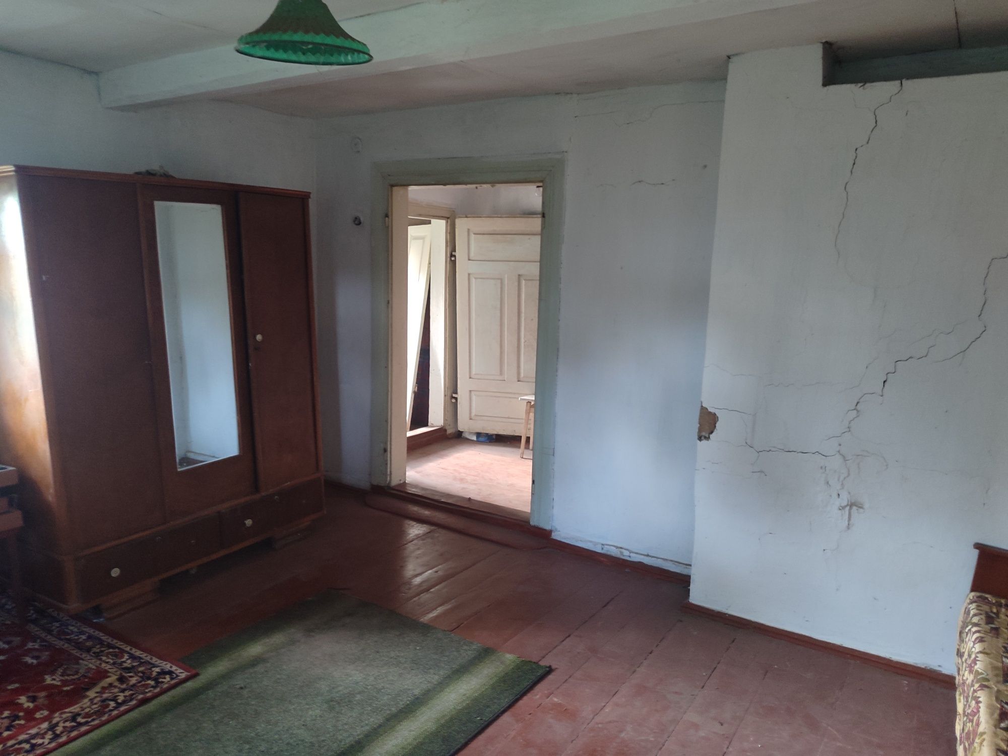 Продам будинок в шкарові терміново