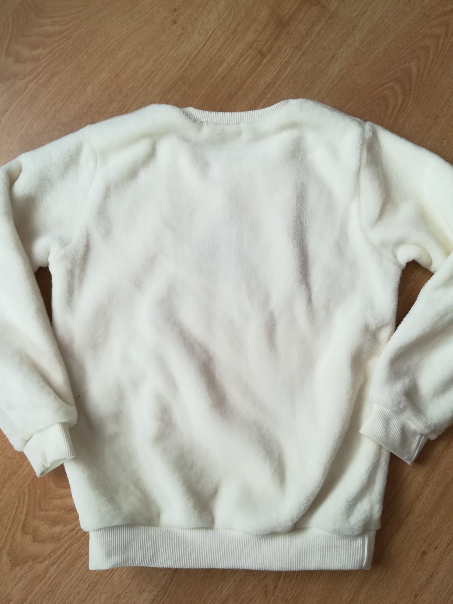 Sweter biały,2× bluzeczki H&M i Coccodrillo +gratis sukienka 146/152