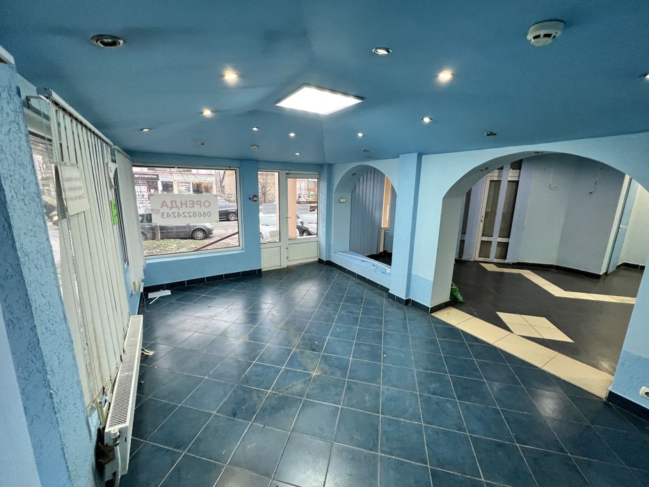 Комерційне приміщення