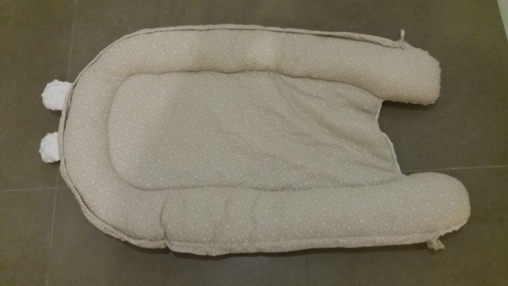 Ninho para bebé, excelente estado