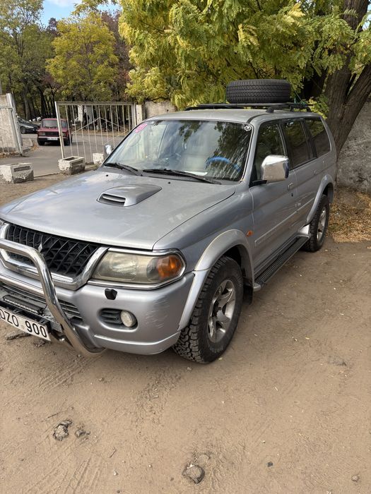 Mitsubishi Pajero sport 2.5 дизель 2004р