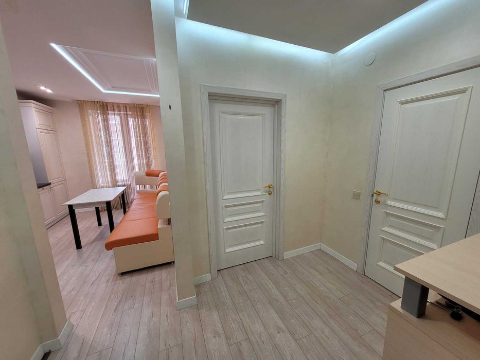 Новобуд з джакузі подобово.  Ближній центр, вул. Кн. Ольги, аквапарк