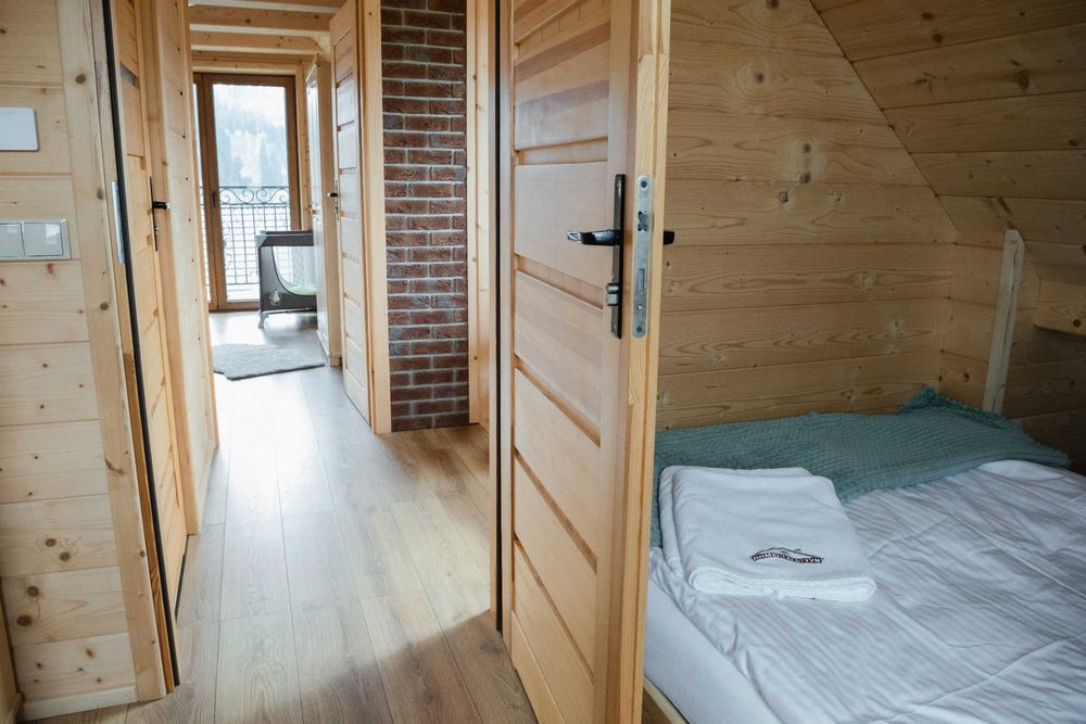 Domki Falsztyn Premium 9,10 osobowe. Jezioro Czorsztyńskie, Niedzica