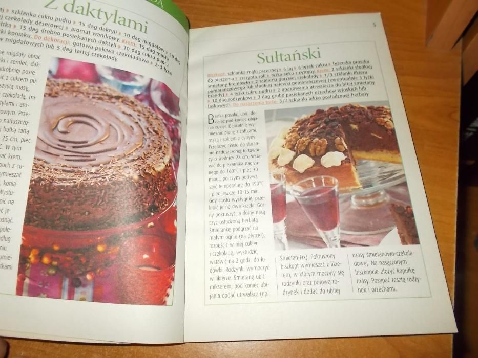 Kuchnia-"Ciasta z czekoladą i miodem"- książka