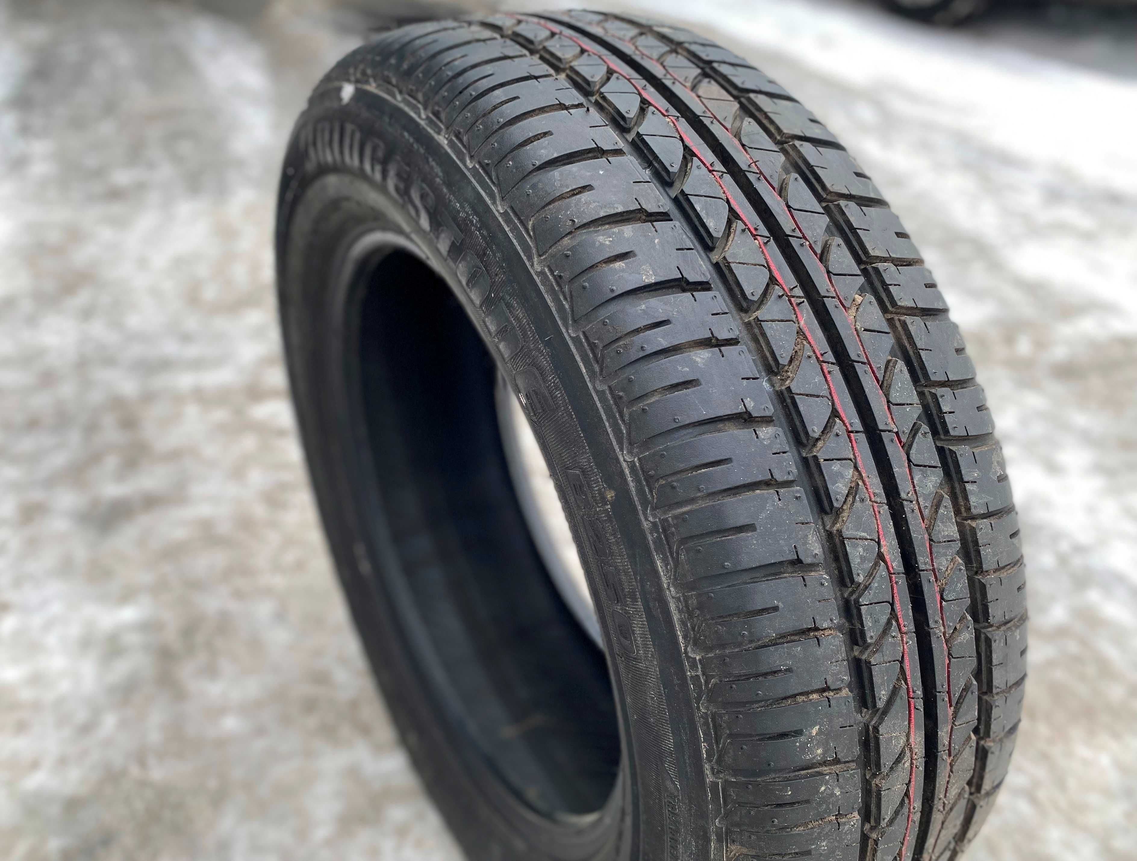 Літня одиночка нова Bridgestone B250 195-60-15 88H -1шт.