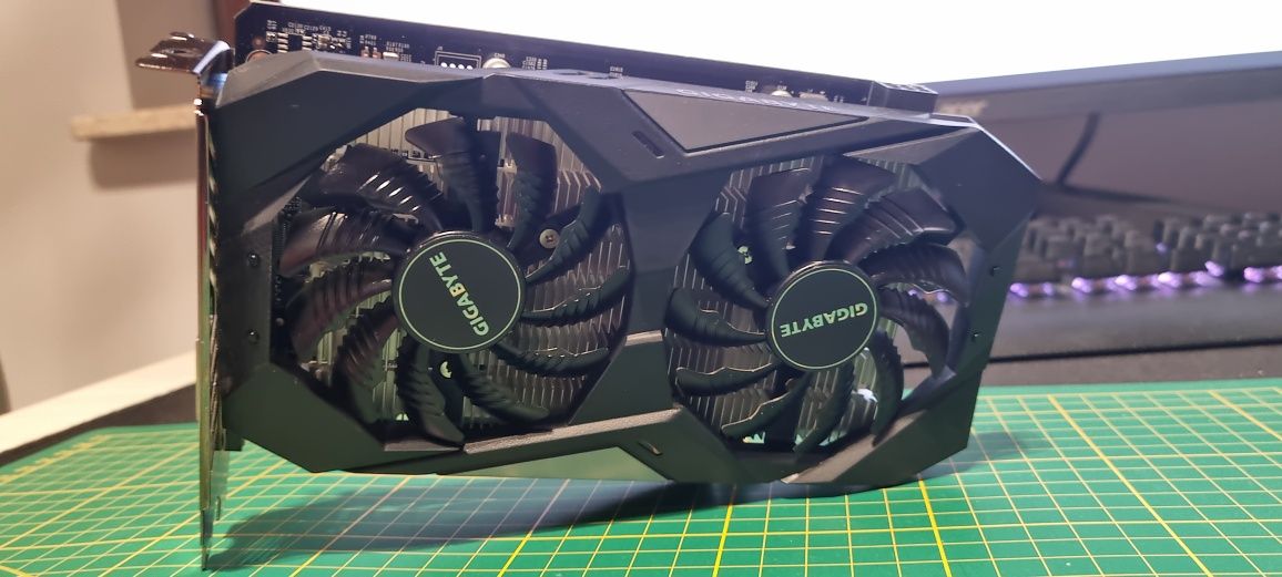 Karta graficzna GIGABYTE GTX 1650 4GB GDDR6 Windforce OC