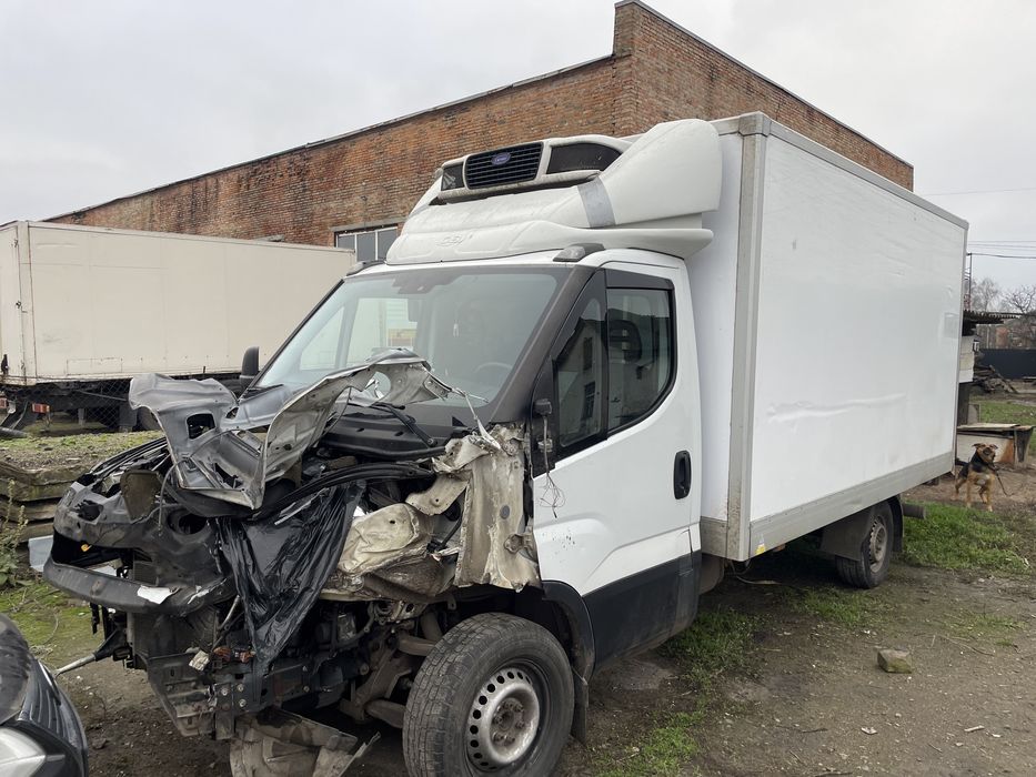 IVECO DAILY 35S16 холодильник гідроборт автомат
