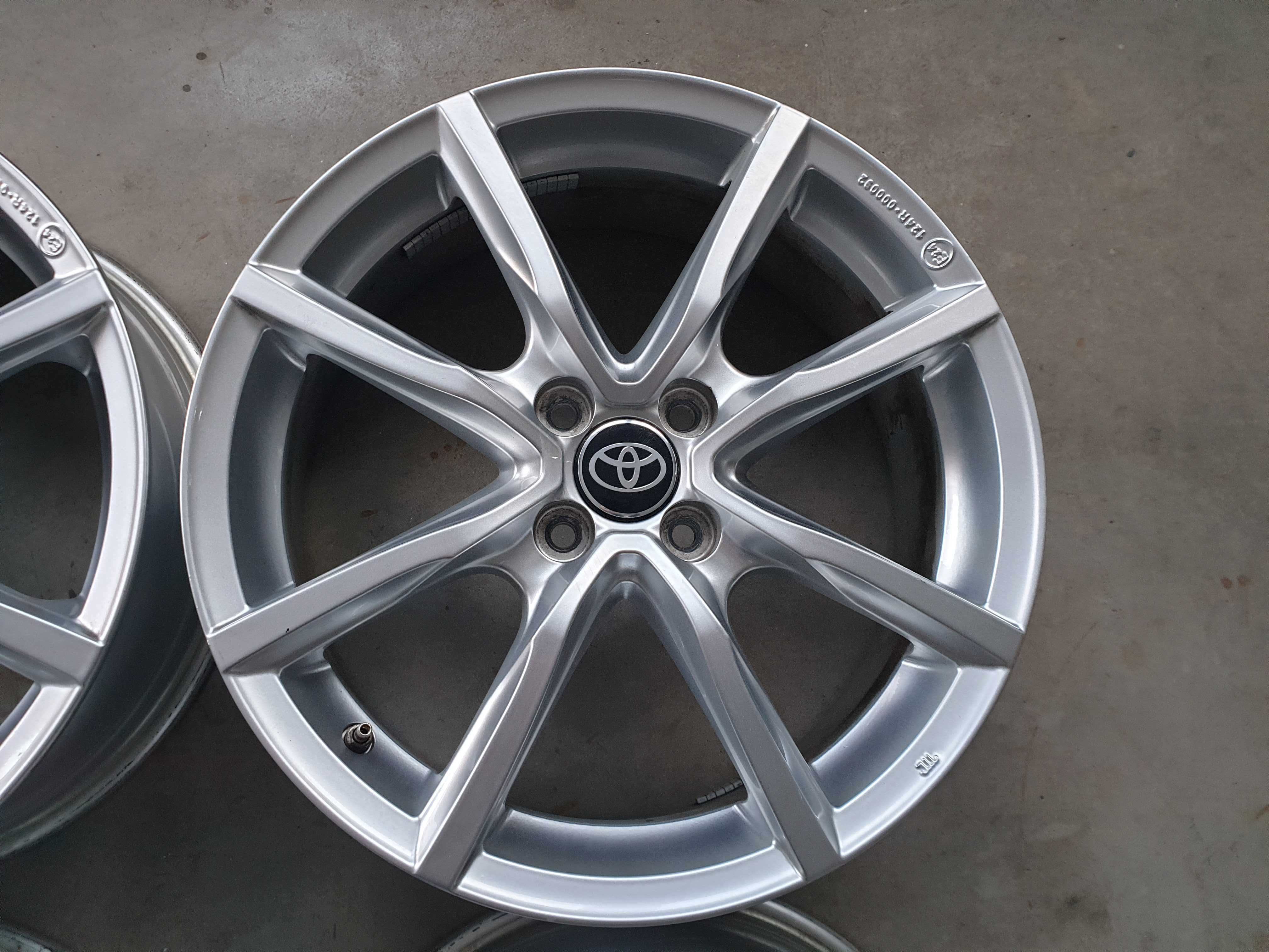 Alufelgi 17" Toyota Yaris Aygo Hyundai i10 i20 getz Kia Rio Picanto