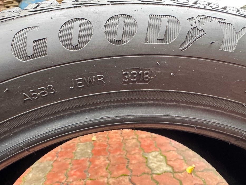 Зима GoodYear. Alpin 6 215/55 R16 97H -4шт , 7мм.